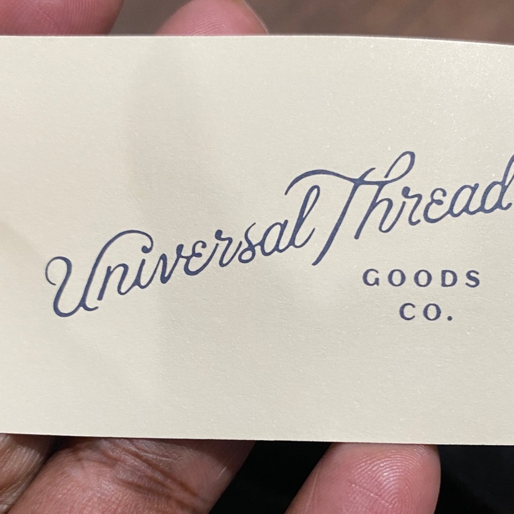 Universal Thread Cream Tag - Picture 2 of 4